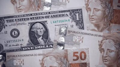 Ibovespa alcança nova máxima e testa 144 mil pontos com influência dos EUA