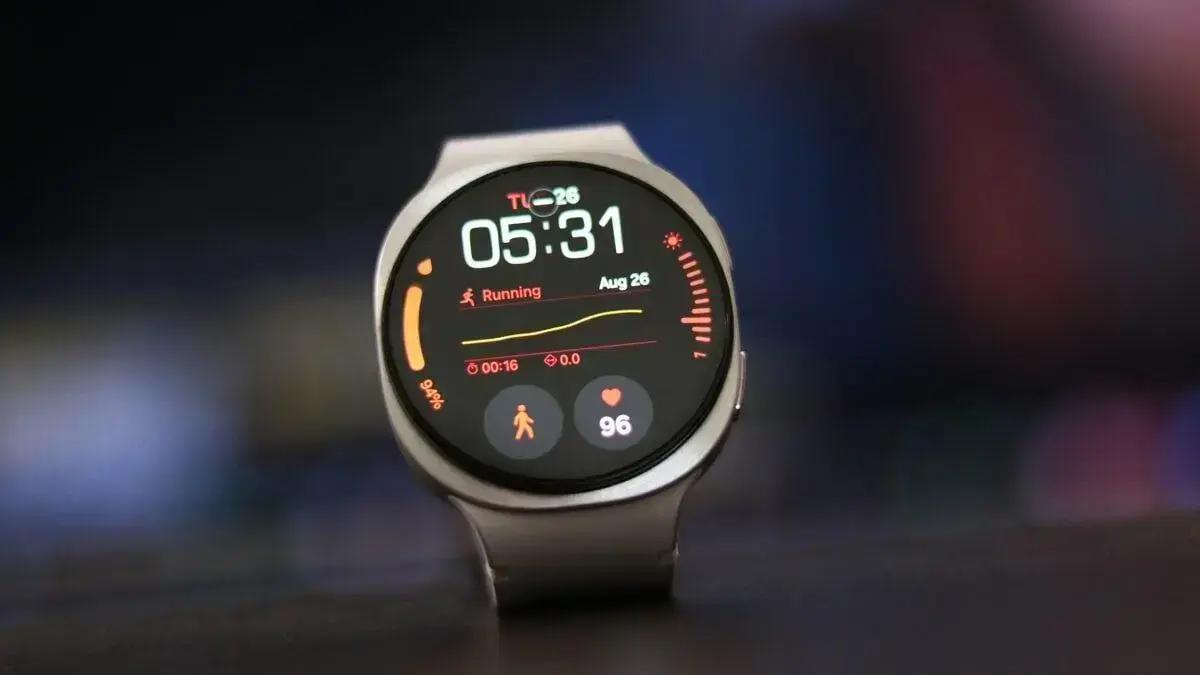 Samsung pode adotar tela com atualização de 1Hz do Apple Watch Ultra 3