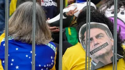 Grupos de direita usam caso Charlie Kirk e protestos no Nepal para defender Bolsonaro