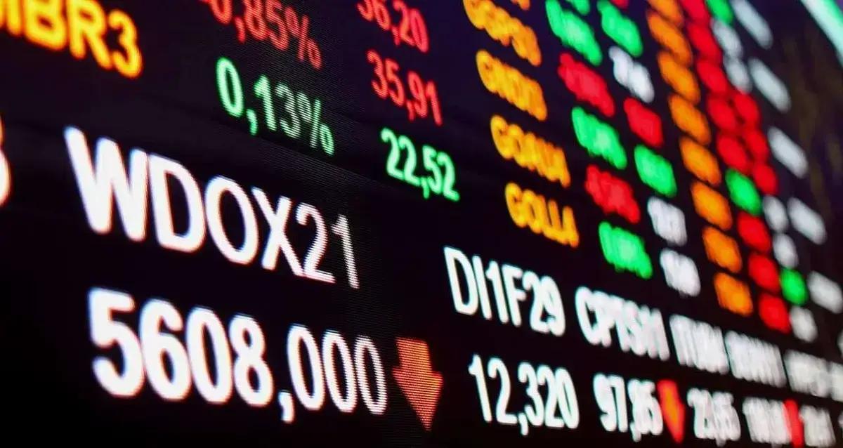 Ibovespa renova máxima histórica e alcança 144 mil pontos; MGLU3 sobe 7%