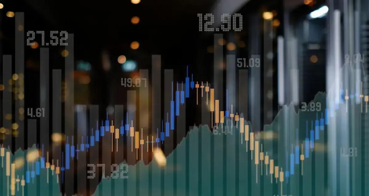 Mini-índice para outubro cai 0,63% e dólar futuro registra leve alta