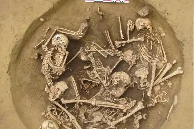 Vitórias em guerras no Neolítico eram celebradas com sacrifícios humanos na Europa