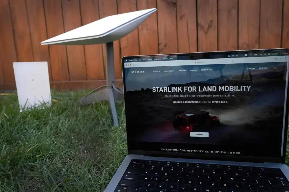 Clientes da Starlink relatam dificuldade para contatar suporte; confira como instalar a antena