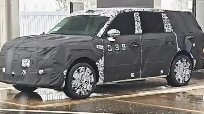 Fotos revelam tamanho imponente do SUV Xiaomi Kunlun em comparação ao YU7