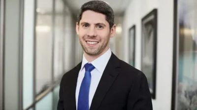 Estímulos fiscais como isenção do IR dificultam corte da Selic em 2026, diz economista
